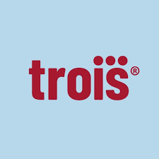 Trois